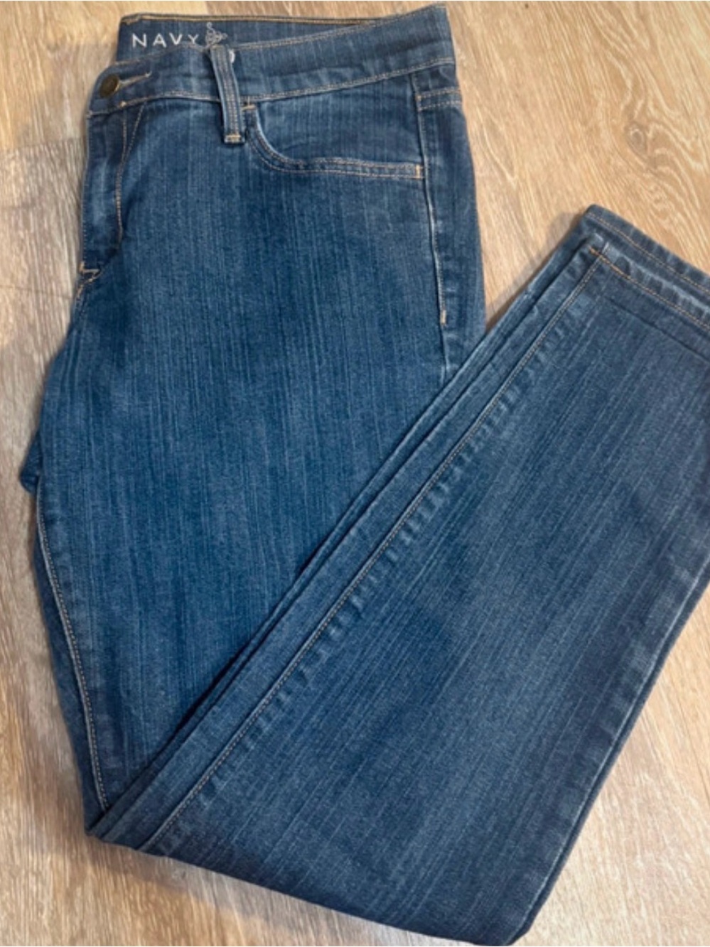 EUC Old Navy 12 Dark Blue Skinny Jeans